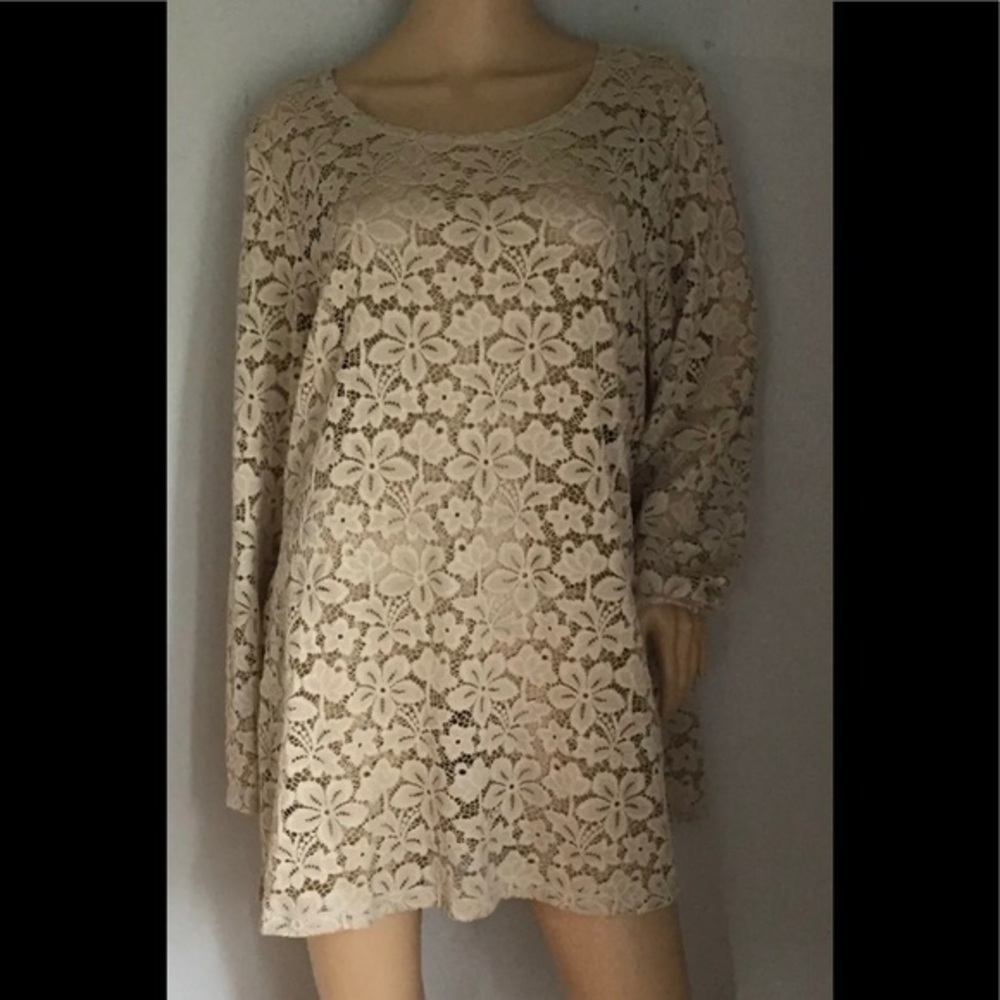 Suzan Graver cream lace long sleeves top size XL